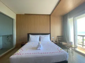 Raja Hotel Kuta Mandalika Resort & Convention - Room