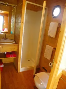 Les Roulottes des Korrigans - Bathroom