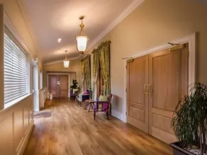 Breffni Arms Hotel - Lobby