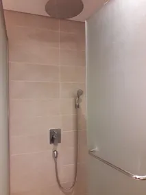 J Square Hotel and Wedding - Bathroom