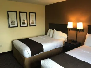 AmericInn by Wyndham West Bend - Chambre