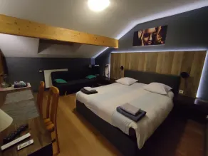 Logis Auberge de la Poirie - Room