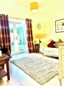 Newcastle Pet friendly 1 bed drive garden 10m city - Coin séjour