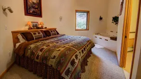 River Stone Resorts & Bear Paw Suites - Rom