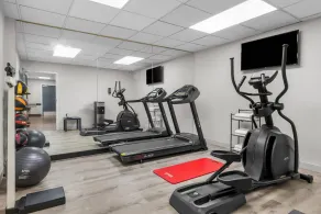  Quality Inn Brewerton - Syracuse Oneida Lake Area - Salle de remise en forme