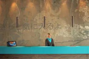 Motel One Düsseldorf-Hauptbahnhof - Reception