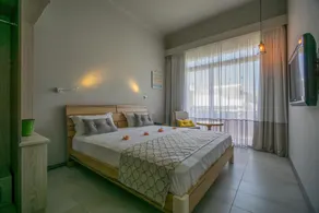 Le Peninsula Bay Beach Resort & Spa - Room