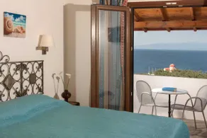 Leandros Hotel - Zimmer
