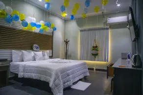 Crown Hotel Piarco - Habitación