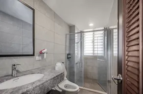 春雨漫居 Spring Rain Hostel - Bathroom