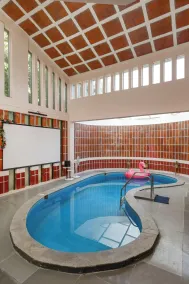 The Rustic Farm by StayJade Indoor Pool 1hr HSR - Innenbereich