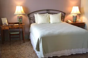 The Black Hawk Hotel - Chambre