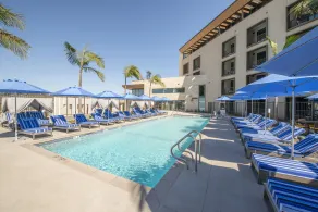 Legacy Resort Hotel & Spa - Piscine