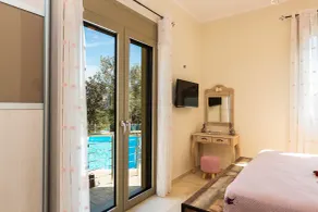 Villa Troules - Room