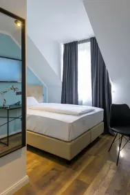Nikii City Hotel - Room