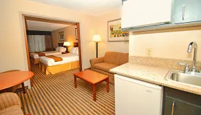 Sleep Inn & Suites Kalamazoo East - Rum