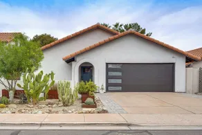 < 1/2 Mi to Golf! Lakefront Mesa Oasis w/ Dock - Innenbereich
