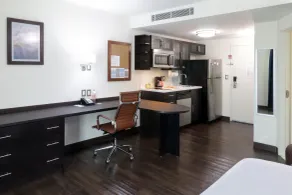 Candlewood Suites - Celaya by IHG - Chambre