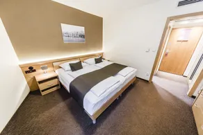 Archibald City - Room