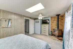 Peaceful Eureka Beach Cottage w/ 30-foot Dock - Interior