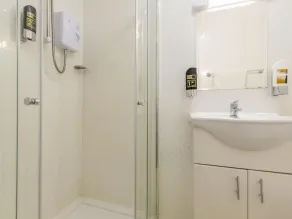 The Cotswold - Baño