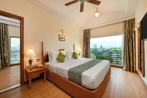 Fariyas Hotel Mumbai , Colaba - Room