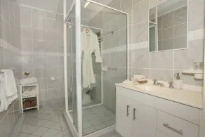 Mapleton Falls Accommodation - Bathroom