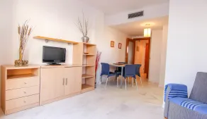 S'Abanell Central Park seafront apartment - Zimmer