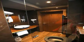 Toka Hotel Restaurant - Badezimmer