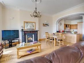 Beach View Apartment 2 - Oppholdsrom