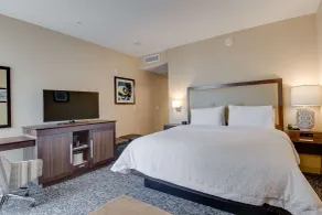 Hampton Inn & Suites Los Angeles - Glendale - Quarto