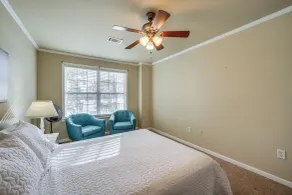Lake Sinclair Retreat w/ Big Water Views & Dock! - Innenbereich