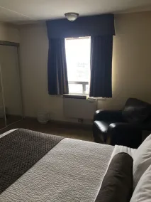 Days Inn & Suites by Wyndham Sault Ste. Marie ON - Chambre