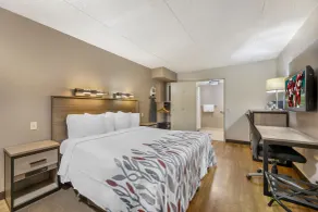 Red Roof Inn Erie – I-90 - Rum