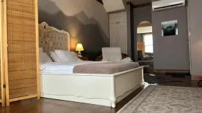 Loka Suites - Camera