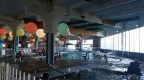 Howard Johnson by Wyndham Benton Harbor/St. Joseph - Piscine