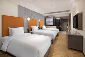 Kasion Pugis Hotel - Zimmer