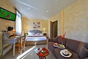 Logis Hôtel Restaurant Le Lascaux - Quarto