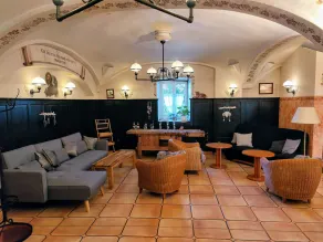 A8 Hotel im Darchinger Hof Bed & Breakfast - Zwischen Holzkirchen und Weyarn - Zwischen München Salzburg und Innsbruck - Kurz vor dem Irschenberg - Restaurant