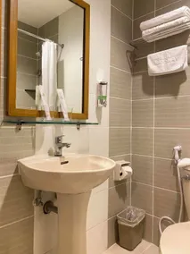 Majestic Hotel Manila - Formerly Octagon Mansion Hotel Manila - Salle de bain