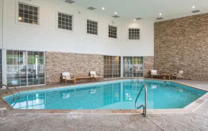Cherry Valley Hotel - Piscine