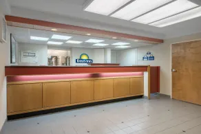 Days Inn by Wyndham Harrisburg North - Réception