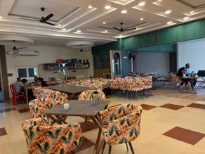 Shree Krishna Hotel & Restraunt - Restaurante