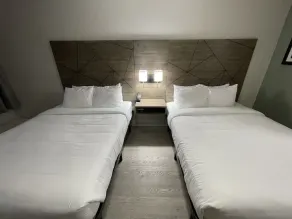 Quality Inn & Suites Airport-Cruise Port Hollywood - Chambre