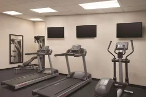 Country Inn & Suites by Radisson, Indianapolis East, IN - Salle de remise en forme