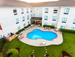 Holiday Inn Express Hotel & Suites Greenville by IHG - Pool