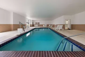 La Quinta by Wyndham Ft. Worth - Forest Hill, TX - Piscina