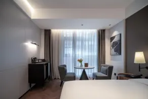 Chongqing Jiefangbei Pedestrian Street Intercity Hotel - Zimmer
