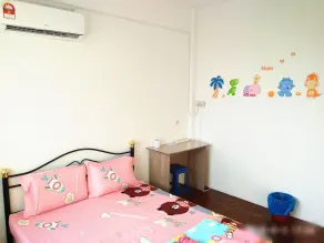 H Homestay Sibu - 1000Mbps 1Gbps Wifi, Astro & Auto Gate Parking Semi Detached House! - Zimmer