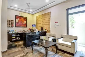 Super Townhouse All In One - Hall